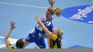 CSM București - Rostov Don 24-21. Victorie superbă pentru campioana Europei, care debutează cu succes în Liga Campionilor, împotriva vicecampioanei Rusiei