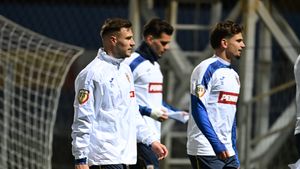 De ce l-a scos Mircea Lucescu pe Dennis Politic în afara lotului: „Nu e accidentat”