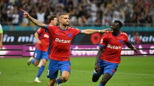 Ungurii sunt cu ochii pe români. Ce au scris despre eșecul lui CFR Cluj și despre revenirea FCSB din Europa League