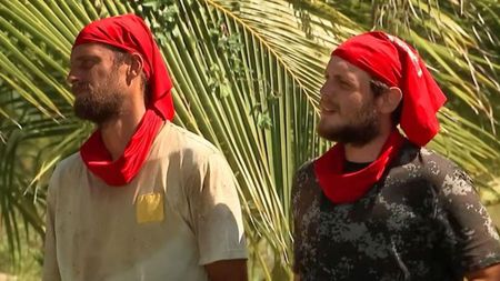 Lovitură de teatru la Survivor. Gabi Tamaş l-ar fi „altoit" pe fiul Andreei Esca