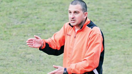 Costel Enache: "Iașiul e un club de tradiție, care face cu ochiul multor antrenori. Sunt încrezător în planul meu"