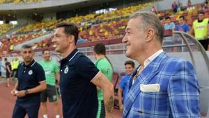 Relația dintre Mirel Rădoi și Gigi Becali, subiect de nemulțumire în vestiarul Stelei! „Nu mi se părea ok că îi era naș”