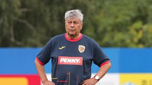 Mircea Lucescu nu i-a mai răspuns lui Rică Răducanu la telefon din spital: „Problemele s-au agravat”
