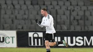 Ofertele tentante din străinătate pe care Daniel Popa le-a refuzat pentru a juca la FCSB. EXCLUSIV