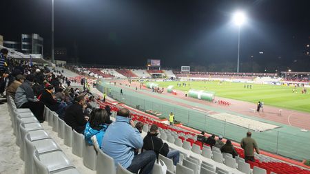 Pițurcă: "Suporterii care l-au înjurat pe Rădoi sunt niște derbedei"