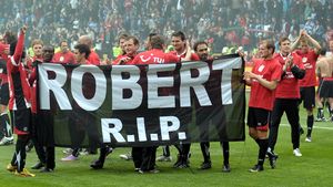 Federația germană va comemora un an de la moartea portarului Robert Enke