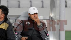 Dulca, exasperat de arbitrajul brigăzii lui Crăciunescu:** "Dacă a fost ofsaid, atunci îl felicit pe domnul arbitru că a mai stricat un joc"