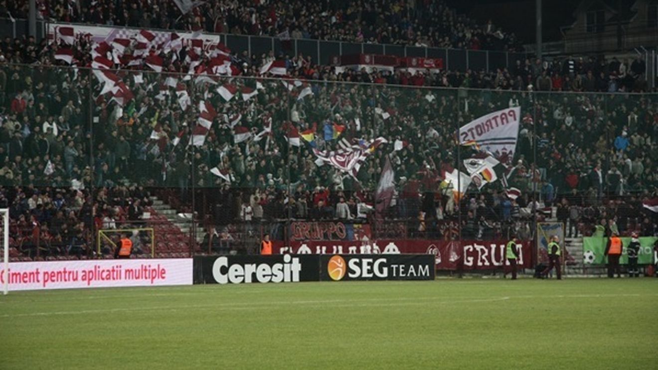 Suporterii CFR-ului îi amenință pe steliști:** "Doamne ferește dacă sărbătoresc titlul la noi pe stadion"