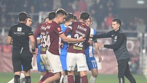 Universitatea Craiova, misiune dificilă cu Rapid! Oltenii nu i-au mai învins pe giuleșteni de 15 luni! Ce s-a întâmplat la ultima întâlnire de pe „Ion Oblemenco”| SPECIAL