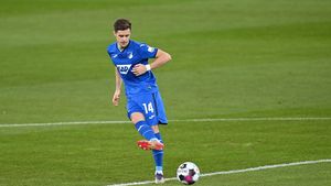 Pregătesc transferurile pentru Champions League! Manchester United vrea să-l cumpere pe „noul Michael Ballack” din Bundesliga