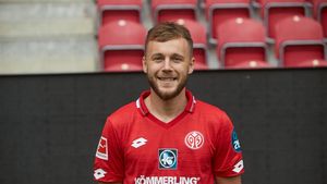 Alexandru Maxim, alături de Mario Balotelli și un fost jucător de la FCSB! Internaționalul român a prins cel mai bun prim „11” din Turcia