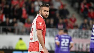 George Pușcaș a spart gheața în tricoul lui Dinamo! De când nu mai marcase atacantul