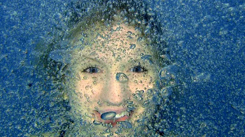Fotografia anului 2008 / Rebecca under water