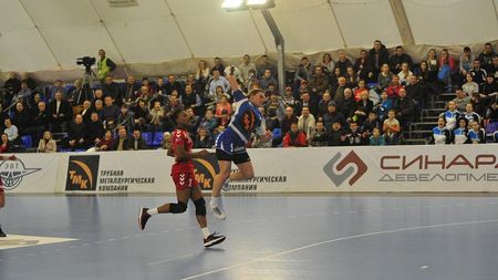 La pământ! Cu cinci zile înainte de turul sfertului cu Baia Mare, Dinamo Volgograd a pierdut primul titlu după șase ani!