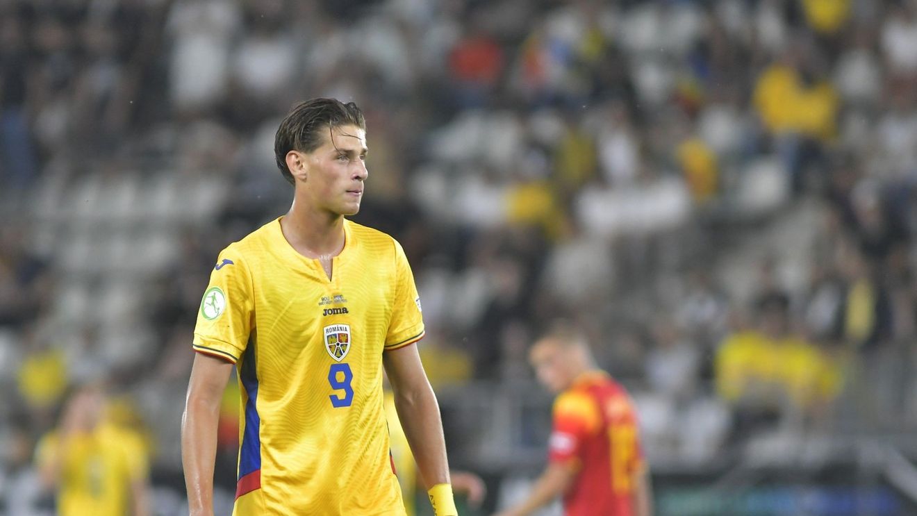 Ce jucător a venit la Rapid! Clubul lui Dan Șucu l-a prezentat pe fotbalistul transferat de la US Lecce