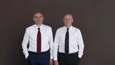 Miliardarii Pavăl au luat o decizie neașteptată. Au vândut!