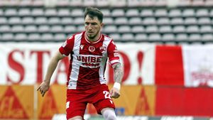 Un fost internațional avertizează cu privire la oferta primită pentru Deian Sorescu: „Jenant! Ei simt mirosul sângelui care curge din «câinele» Dinamo” | VIDEO EXCLUSIV ProSport Live