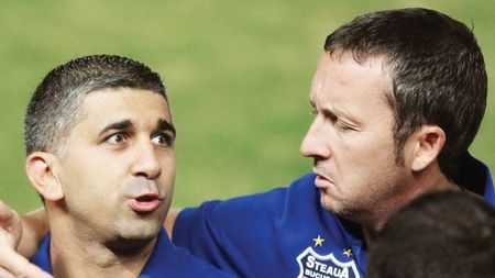 Bine ai venit la FCSB! Marius Ianuli către Dennis Man, puștiul adus de la UTA: "Dacă vorbești cu presa, îți rup picioarele!"

