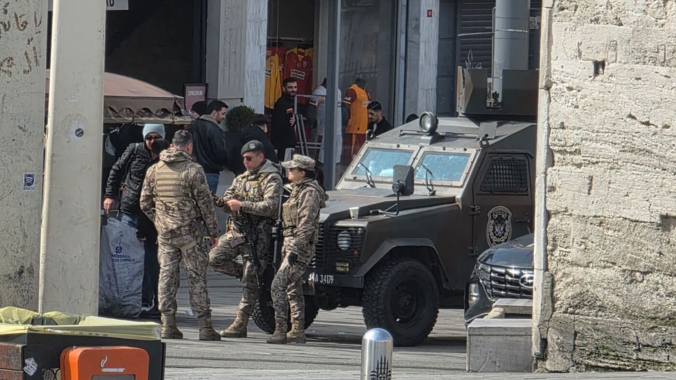 Turcii au scos armata pe străzi la Istanbul pentru meciul cu România! Imagini tari cu măsurile speciale de securitate și primele semne că suporterii noștri au ajuns pe malul Bosforului 