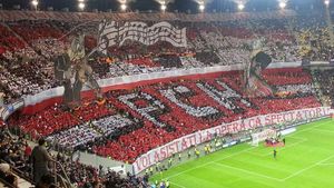 Astea sunt imaginile de la Dinamo - Steaua care au făcut înconjurul lumii. Superb: reacțiile cititorilor Gazzetta dello Sport