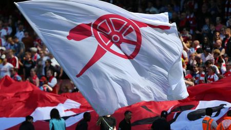 Atacantul român, pe lista lui Arsenal Londra! Vârful crescut de Dinamo București știe de interesul „tunarilor”: „Eu țin cu Manchester United”