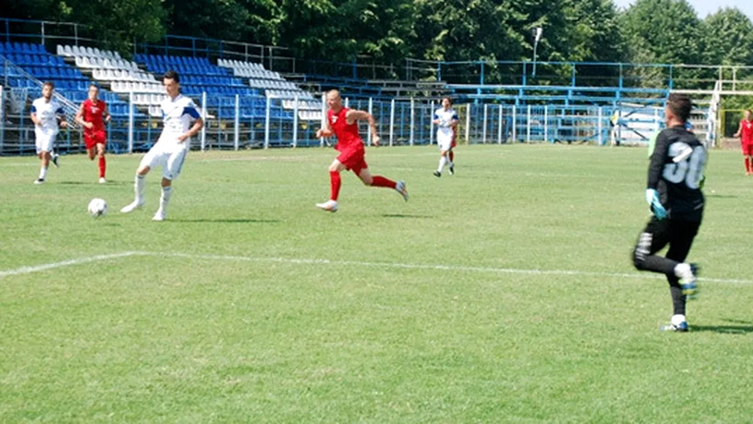 FC Olt și CSM Râmnicu Vâlcea au remizat la Slatina.** Trupa lui Pelici a înscris ambele goluri ale jocului