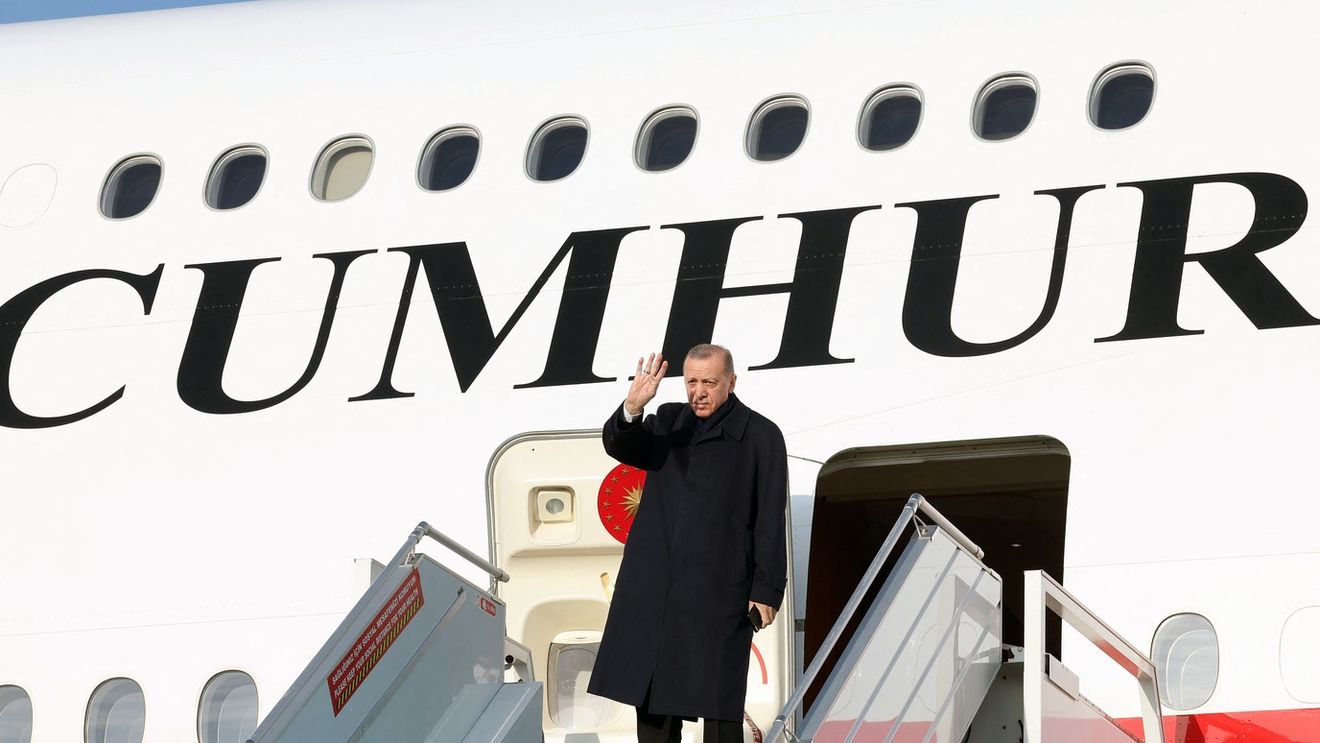 Românul care s-a întâlnit cu Recep Erdogan a rămas impresionat de forța preşedintelui Turciei: "A venit cu 4 avioane"