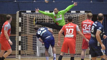 Momentul adevărului: Cine este cel mai bun din țară? HC Dobrogea Sud și Dinamo anunță o luptă pasionantă pentru titlu în Liga Națională. Episodul 1 va „rula" miercuri, la Constanța