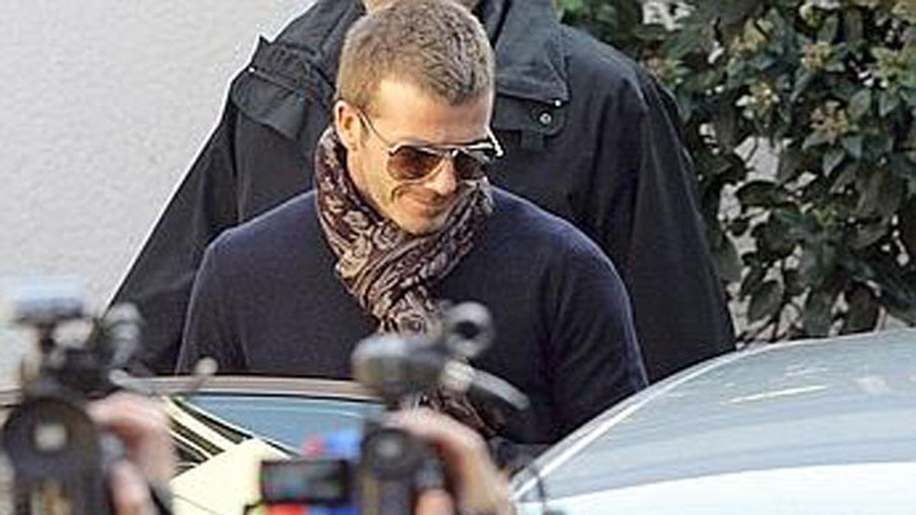 ATENȚIE! A aterizat Beckham