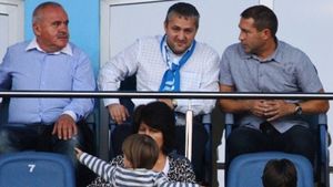 De-asta suntem la pământ cu fotbalul! Mentalități comuniste într-un capitalism sălbatic. Opinia lui Caramavrov 