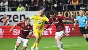 Rapid București - Unirea Slobozia 4-1, în etapa 14 din Superliga. Echipa lui Costel Gâlcă se impune fără drept de apel și rămâne în „ceafa” liderului FC Botoșani