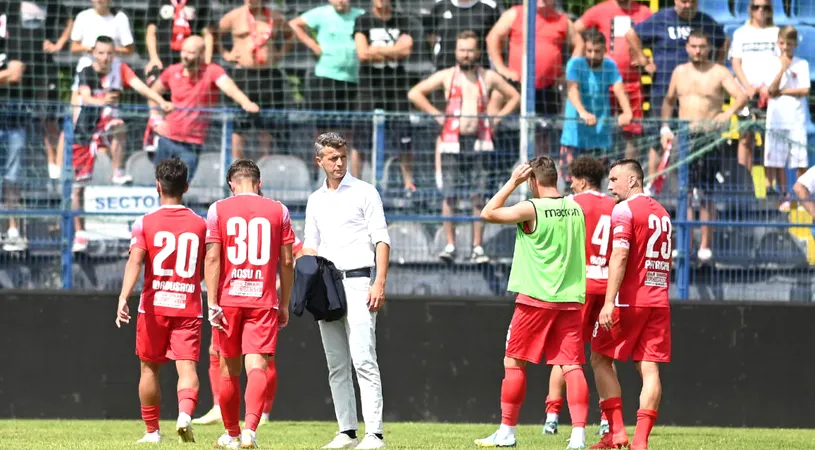 Cei 5 jucători care au inițiat greva de la Dinamo sunt dați afară, iar soarta lui Ovidiu Burcă s-a decis