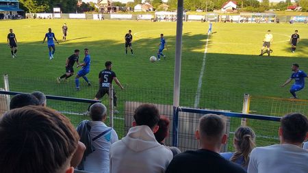 A ratat pentru a treia oară în ultimii cinci ani promovarea în Liga 2 și se desființează. ”Am făcut totul pentru a nu se întâmpla acest lucru”