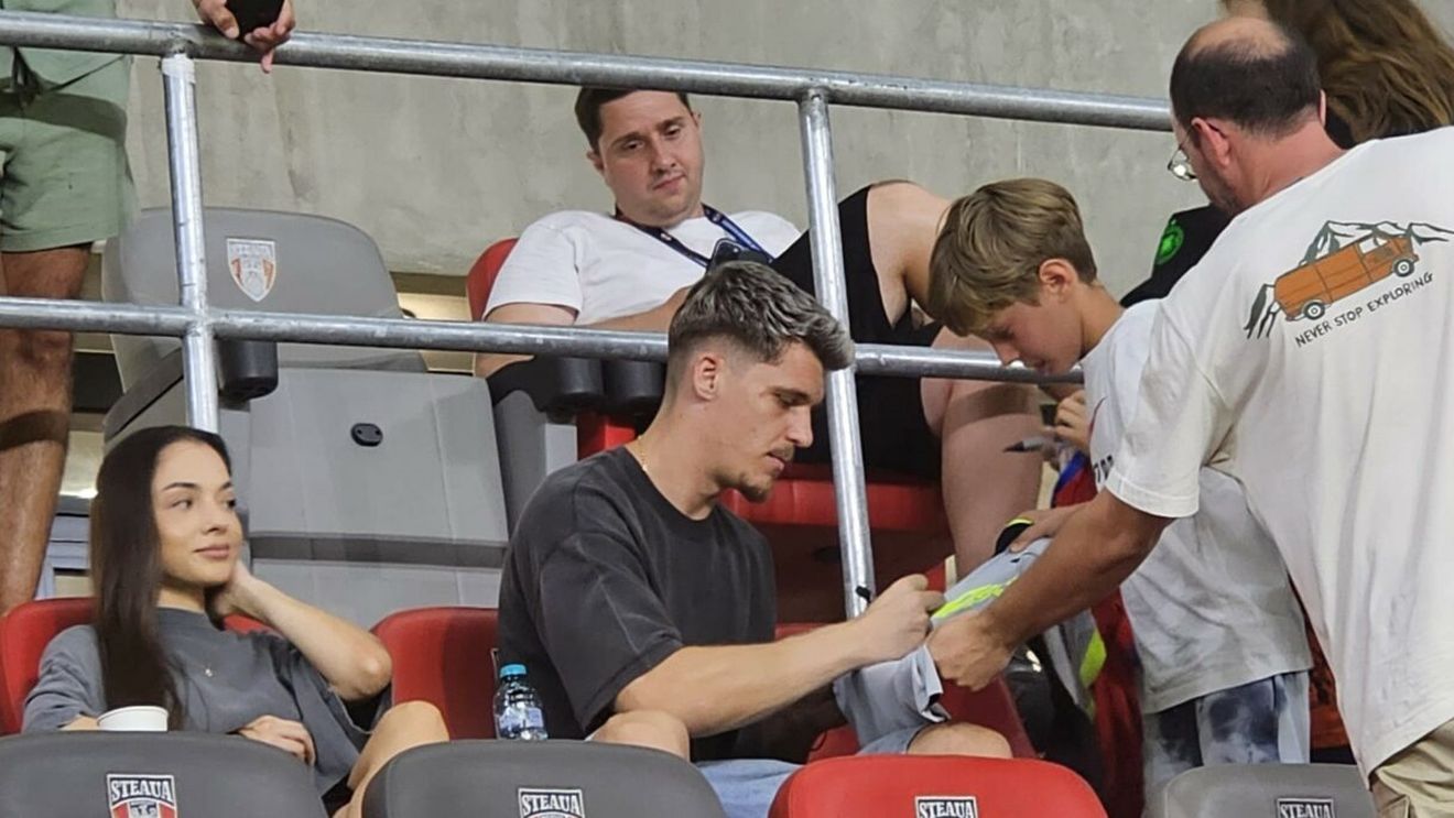 Târnovanu, magnet pentru fanii FCSB. A fost asaltat pentru autografe