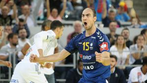 Cât de mici am ajuns! România a avut cel puțin 20 de jucători absenți la ultimele patru meciuri din preliminariile pentru Euro. Lista impresionantă a accidentaților, retrașilor și ignoraților