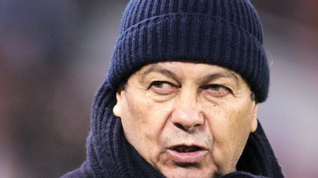 Lucescu,** țarul Rusiei