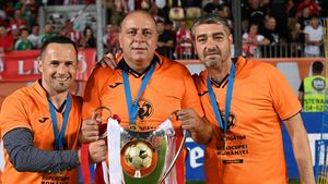 Liviu Ciobotariu, omul-cheie în amânarea partidei Poli Iași - Sepsi. Laszlo Dioszegi felicită LPF: „Până la urmă au înțeles. Altfel noi am fi mers în excursie” | EXCLUSIV