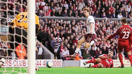 „Trilogia" engleză