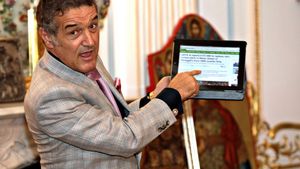 Becali a "renunțat" la jucătorul care trebuia să-l îmbogățească:** "Mie îmi place de el, dar nu poate mai mult"