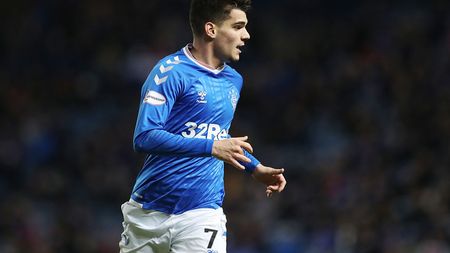 Ianis Hagi își dorește numărul 10 de la Glasgow Rangers. „Mă face un fotbalist mai bun”. Concurentul lui este un fotbalist cu 117 meciuri în națională