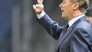 "Ați început prost,** ați continuat și mai rău"