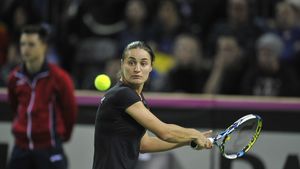 Monica Niculescu și Sania Mirza s-au calificat în finala turneului de la New Heaven