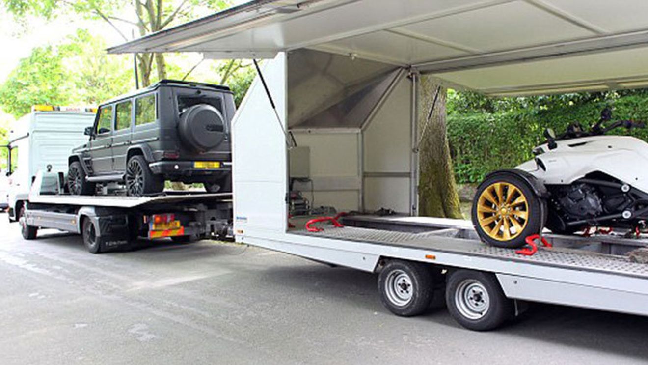 L-au prins cu "bagajele" făcute! FOTO | Englezii l-au numit "noul Ronaldo", acum viitorul său e incert! Mourinho are ultimul cuvânt