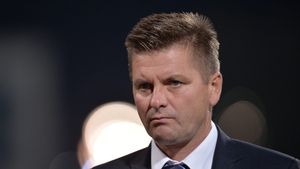 FC Voluntari - Dinamo, 2-1! Prima victorie a ilfovenilor în fața ”câinilor”! Roș-albii, adio play-off