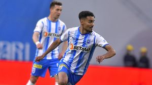 Ştefan Baiaram speră să joace în grupele Conference League cu Universitatea Craiova: „Să facem treabă bună de această dată”. Ce spune despre noul său rol