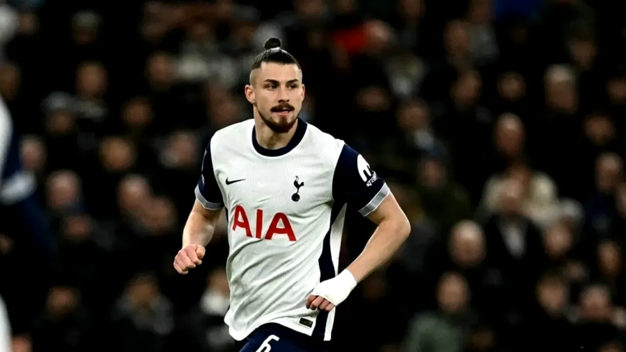 Englezii sunt la picioarele lui Radu Drăgușin, după ce românul a ajuns la Tottenham: „Cel mai reușit transfer din Premier League!”