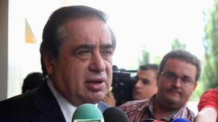 Degrabă vărsătoriu de prime, însă și iute la furie! Niculae îl anunță pe Șumudică: "Ă‚sta e ultimul egal premiat! Să nu mai pierdem puncte cu echipele mici"