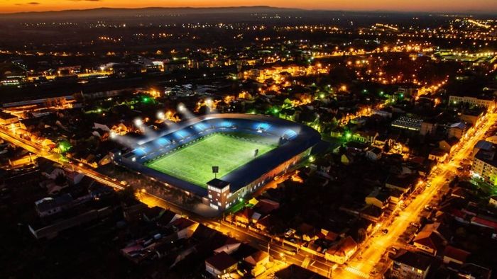 Mega-proiect de fotbal într-unul dintre marile orașe ale României! Va fi o forță: „Facem stadion nou, academie pentru copii și juniori și terenuri de antrenamente!” | EXCLUSIV