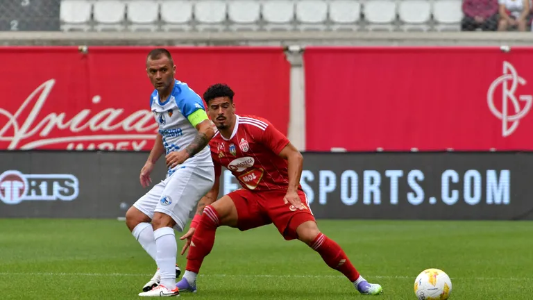 Alexandru Neacșa, cel mai bun jucător al Corvinului în 2025! Căpitanul hunedorenilor e favoritul fanilor