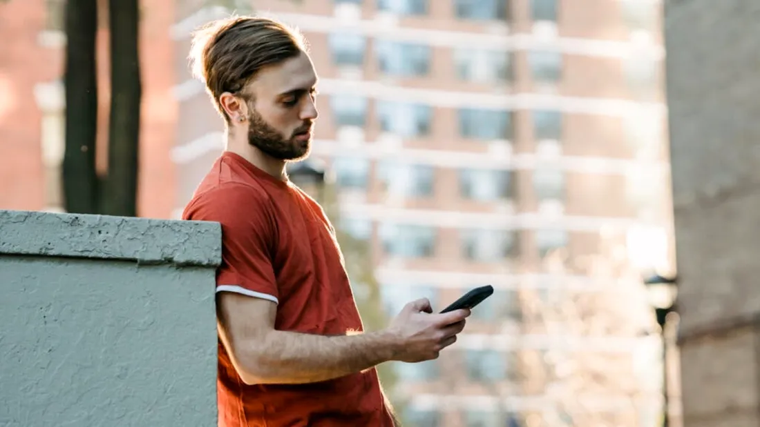 CazinoTare.ro te ghidează: cum eviți deciziile impulsive în timpul jocului la cazino